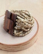 Load image into Gallery viewer, Stretch Beaded Big Wood Buckle Bracelet