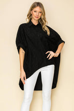 Load image into Gallery viewer, Oversized Tunic Lace Front Shirt