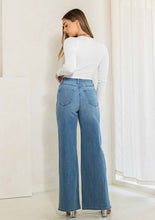 Load image into Gallery viewer, Allison Wide Leg Slit Front Jeans