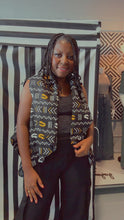 Load image into Gallery viewer, Cropped Reversible LeNese Custom Wrap Vest