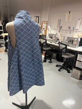 Load image into Gallery viewer, LeNese, Sleeveless Swing Wrap Vest w/ Belt