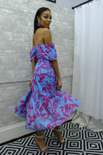 Load image into Gallery viewer, Reyana, Sweetheart V-nk Printed Woven Midi Dress