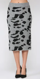 Samara, Sweater Knit Leopard Print Midi Skirt